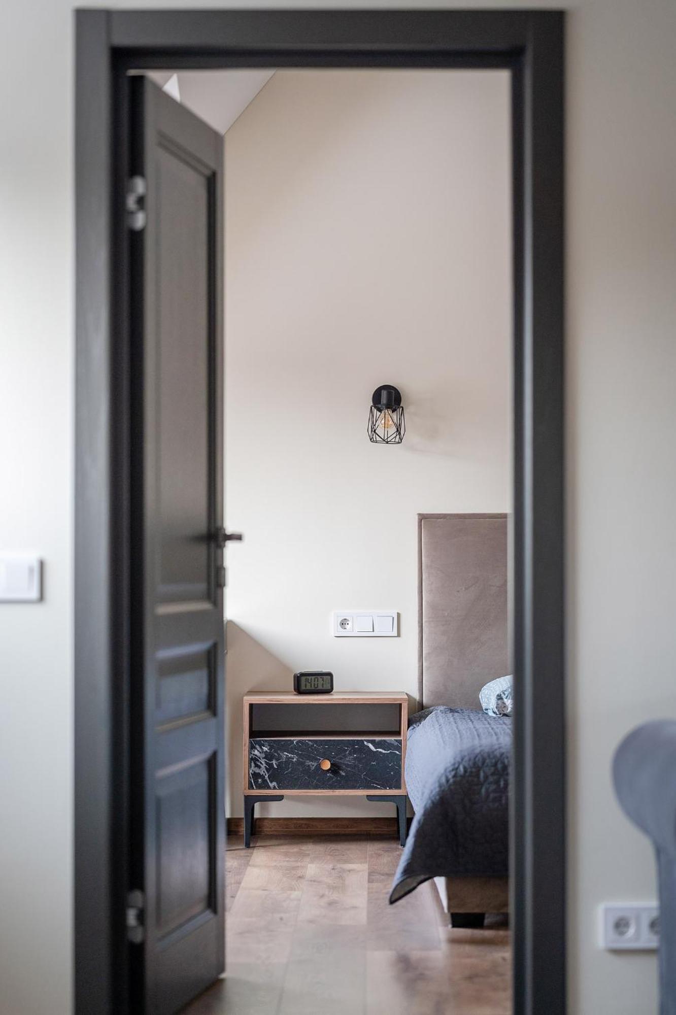 Cozy Central Attic Self Check In Аеропорт Вільнюс Екстер'єр фото